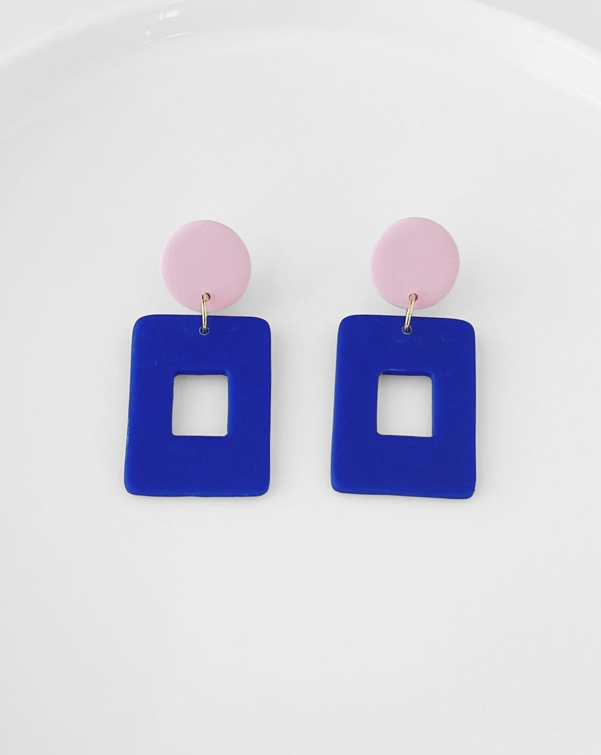 close-up of Muna earrings in Hue Blue color.