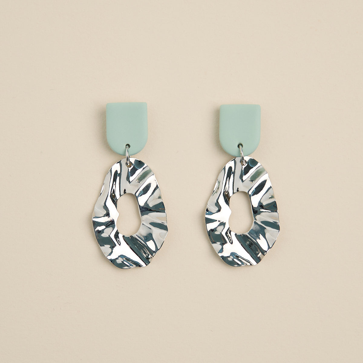 Lia Earrings