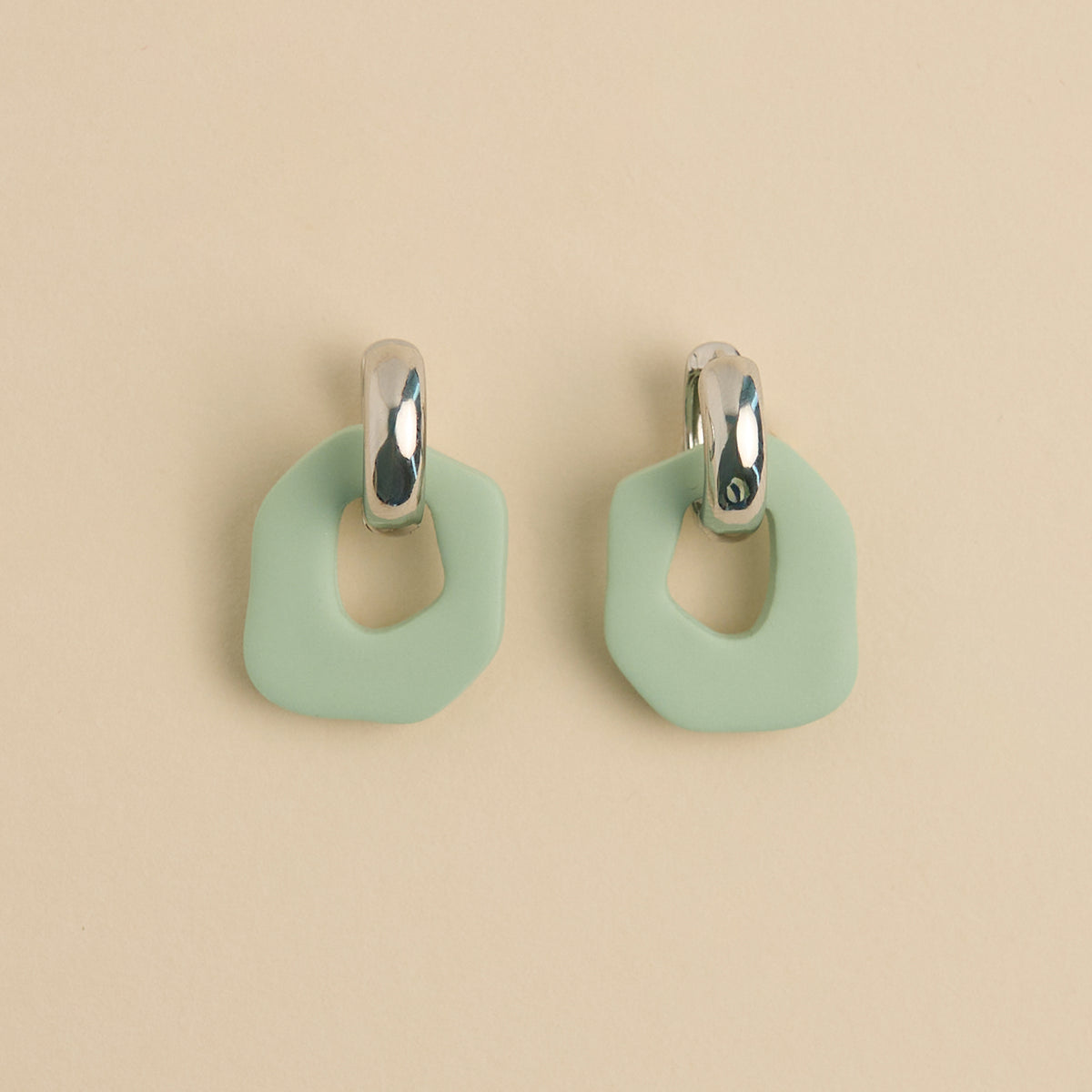 Daria Earrings