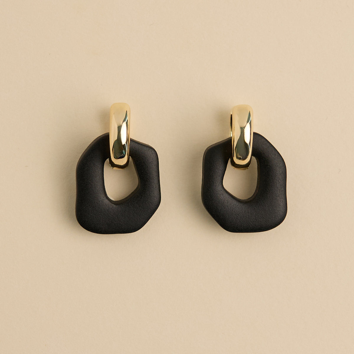 Daria Earrings
