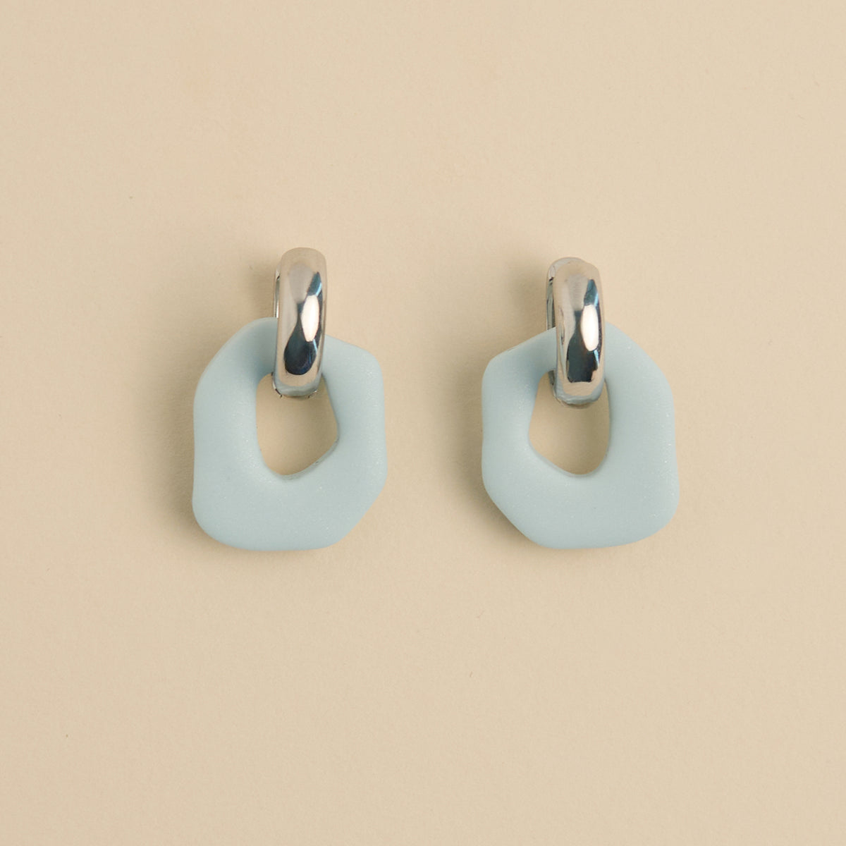 Daria Earrings