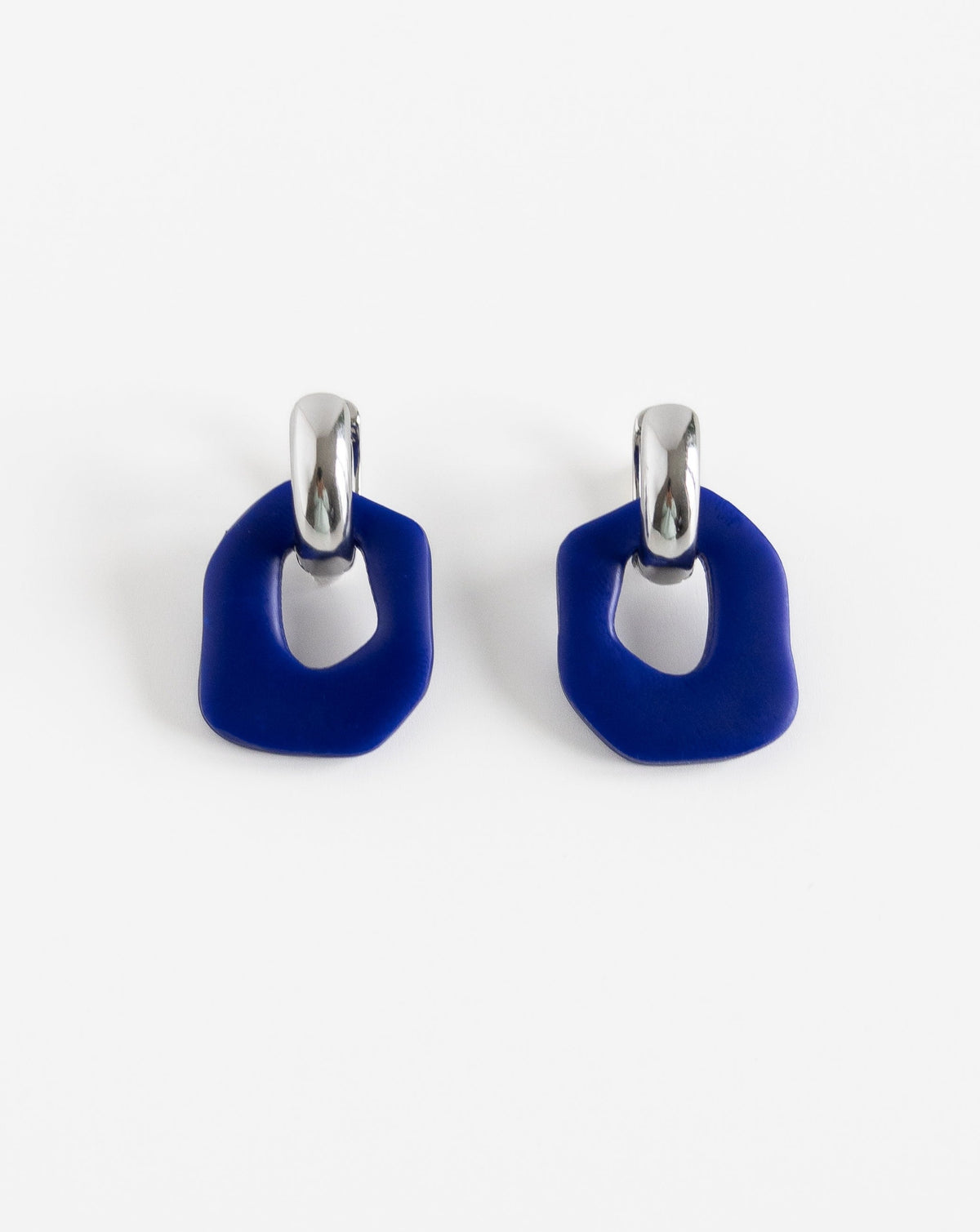 Darien earrings in Hue Blue color with silver hoops, front view