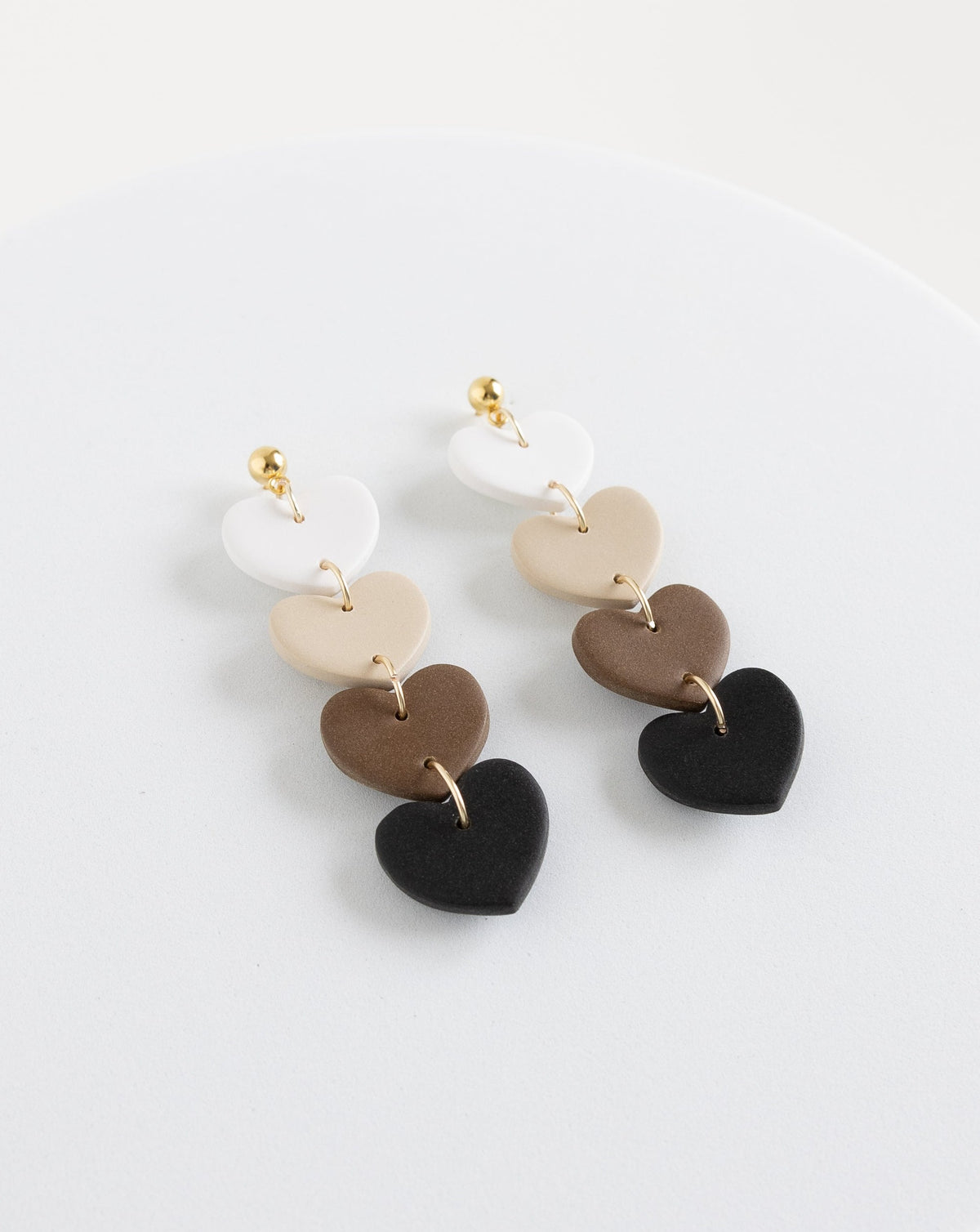 Elegant Heart Chain Earrings by LYHO, Allergy-Free and Nickel-Free, Perfect for Sensitive Skin in gold plated studs.
